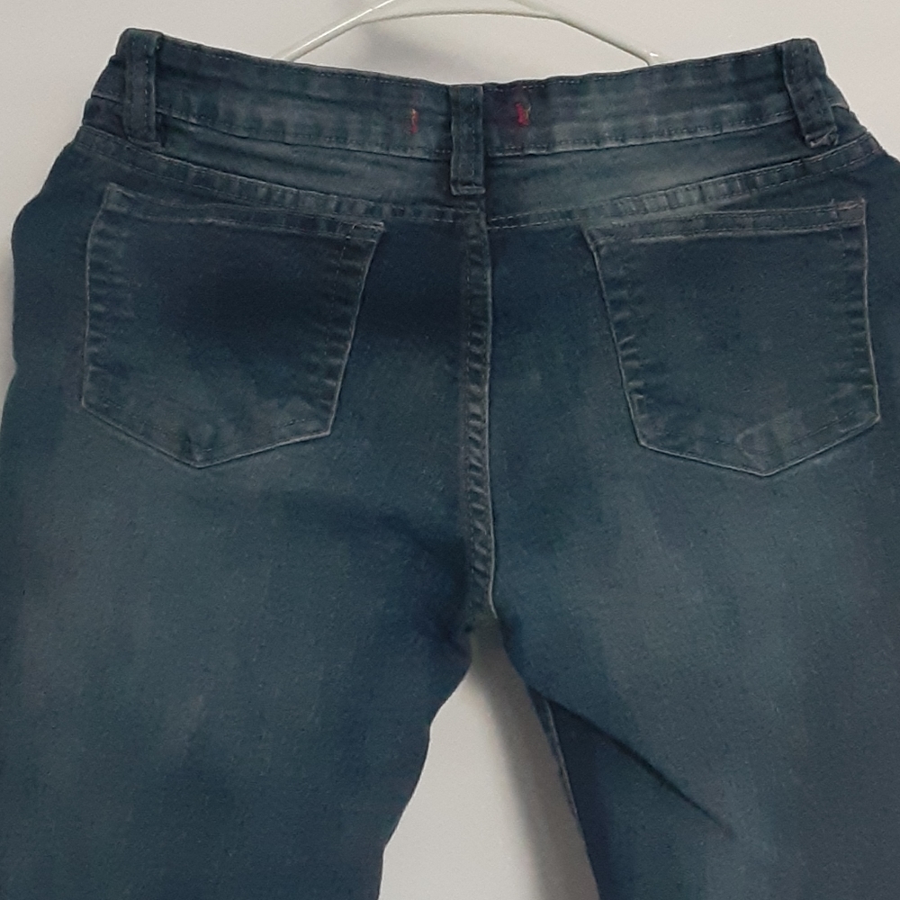 Jeans - Picture 3 of 4